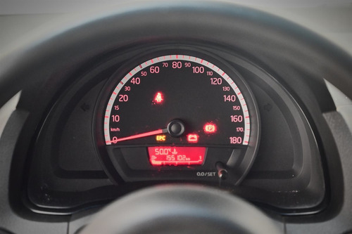 Imagen 11 de 15 de Volkswagen Up Take 1.0 2017