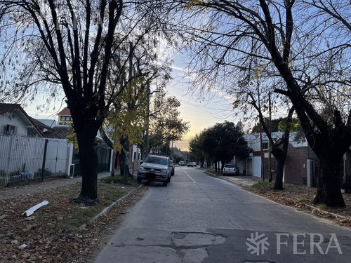 Imagen 3 de 10 de Venta Ph 3 Ambientes Con Jardín Y Fondo Libre En Don Bosco (29817)