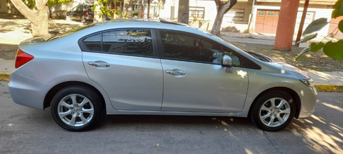Imagen 6 de 15 de Honda Civic Exs