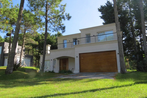 Imagen 2 de 30 de Casa Venta Pinamar Norte 5 Ambientes Garage Doble Losa Radiante Financia/toma Propiedad