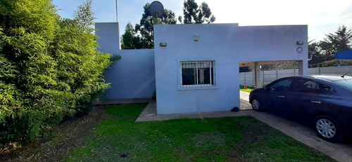 Imagen 18 de 19 de Casa En Venta En Villa Elisa De 3 Dormitorios