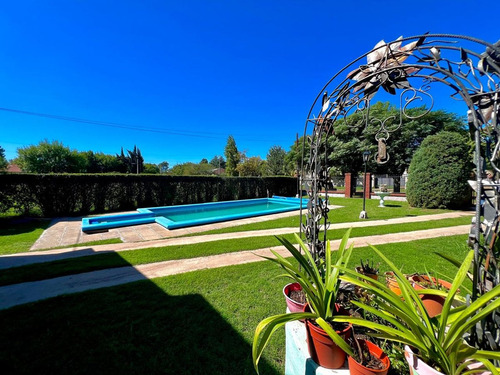 Casa Quinta En Hornero 5140