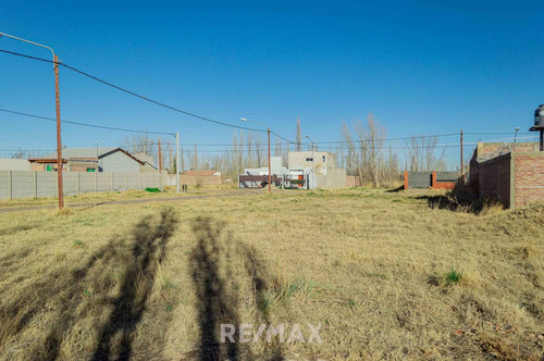 Imagen 4 de 12 de Venta - Lote Barrio Venezzia - Plottier