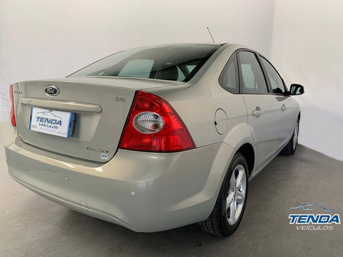Ford Focus 2.0 Glx Sedan 16v Flex 4p Automático