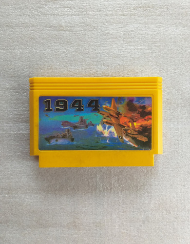 Juego 1944 Cartucho Full Integrados Para Family Game Famicom (Usado)