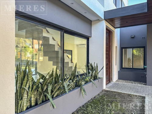 Casa En Alquiler En Los Olivares