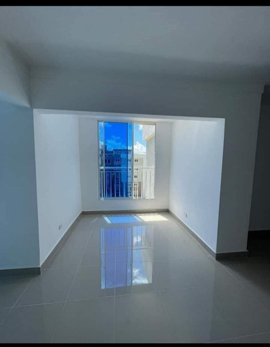 Referencia Em#0044alquiler De Majestuso Apartamento