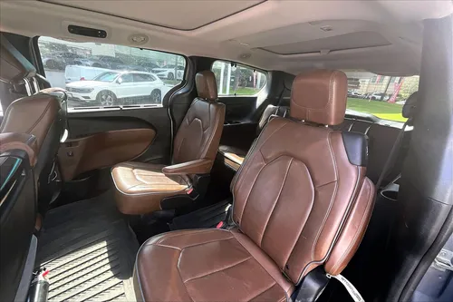 Chrysler Pacifica 2017