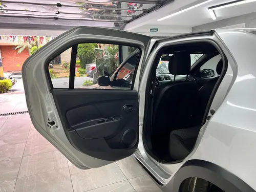 Renault Logan Mt 2022