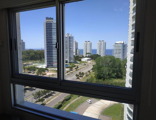 Departamento - Playa Brava