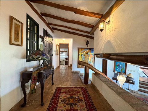 Vendo Casa 730m2 La Lagunita 0094