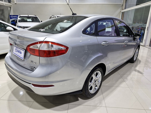 Ford Fiesta Kinetic 1.6 S Plus 120cv