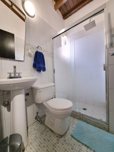 Imagen 10 de 21 de Rosaura Cortez Vende Town House En San Diego Res. Villa Jardin