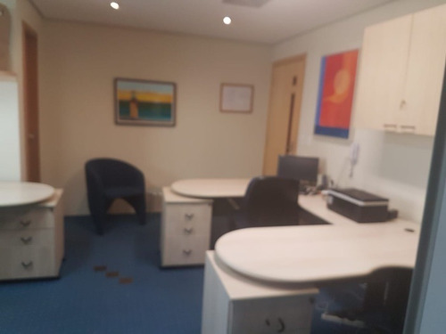 Imagem 3 de 8 de Sala Comercial À Venda Na Rua Padre João Manuel, Cerqueira César, São Paulo - Sp - Liv-16315