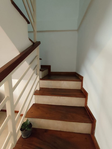 Town House En Venta Conj. Res. Villa Florencia Ii, Tazajal. Naguanagua. Gerardo