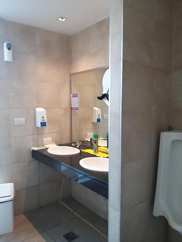 Oficina 580m² . 10 Cocheras. Amoblada Y Equipada. Torre Intecons.