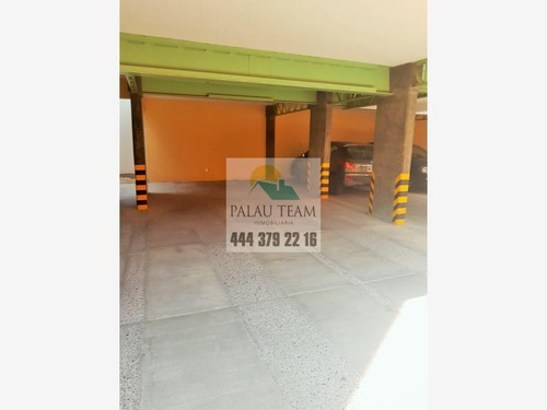 Imagen 2 de 11 de Departamento En Venta Jardines De Tequisquiapan