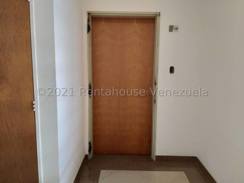 Imagen 15 de 30 de Apartamentos En Venta En Los Leones En Barquisimeto , Lara Cod # 22-481 , Marisela Rodriguez _ 04121518893 / Mr*/