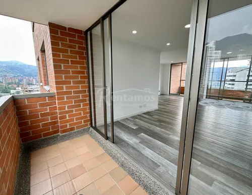Apartamento En Arriendo En El Poblado. Cod A776155