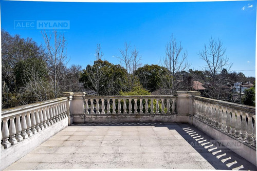 Imagen 14 de 17 de Casa 10 Ambientes En Venta - Las Lomas-san Isidro