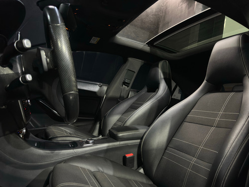 Mercedes-Benz Classe Cla CLA-200 VISION 1.6 TB 16V FLEX AUT.