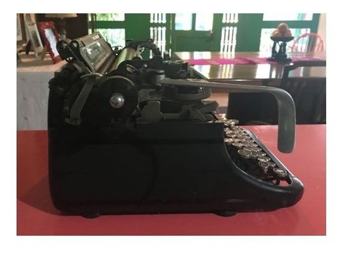 Máquina De Escribir Antigüa Remington Rand (Usado)