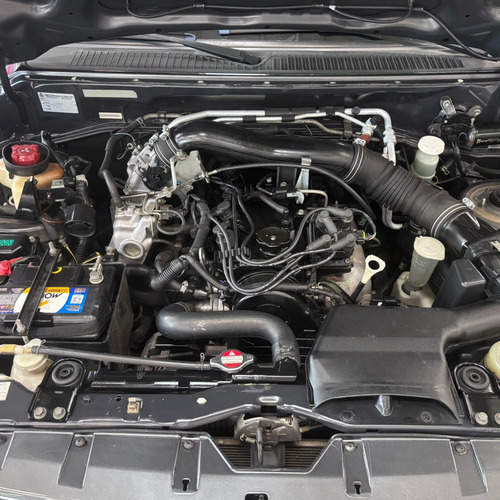 Mitsubishi Pajero TR4 2.0 4X2 16V 140CV FLEX 4P MANUAL