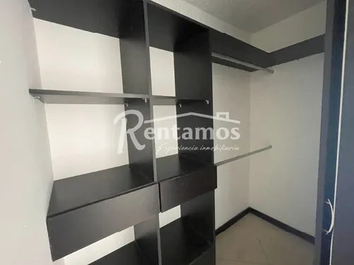 Apartamento En Arriendo En Camino Verde. Cod A775909