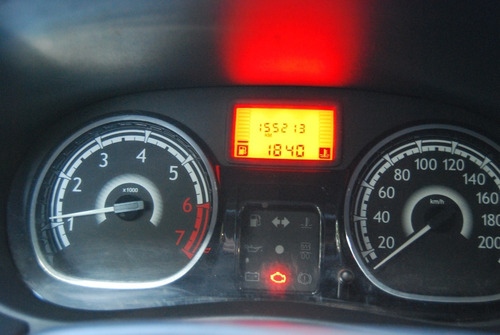 Renault Sandero 1.6 Confort 2011