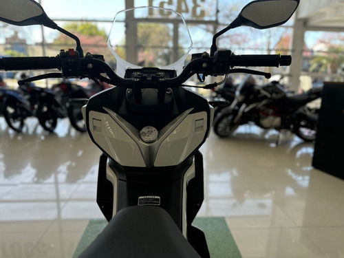 Imagen 6 de 17 de Yamaha Nmax