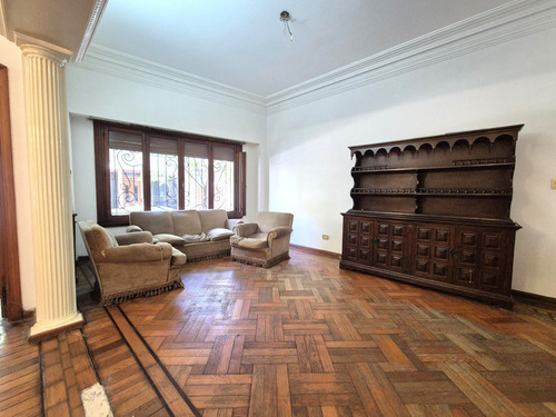 Ph En Venta En San Telmo De 5 Ambientes Con Terraza Y Patios