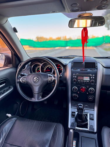 Suzuki Grand Vitara 2.4 Jiii