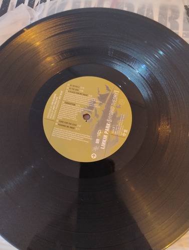 Linkin Park - Hybrid Theory Deluxe Box Box (Usado)