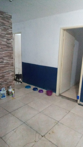 2 Dormitórios, Wc, Cozinha, Lavanderia, Sala,