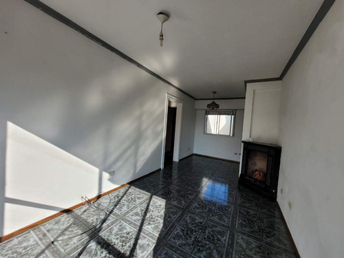 Alquiler Dto 3 Amb. En Villa Lynch - Fte A Devoto