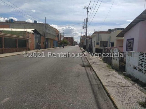 Imagen 12 de 30 de Edificio En Venta Zona Centro Barquisimeto Rah 23-22526 // Invierta Seguro Con Rentahouse//