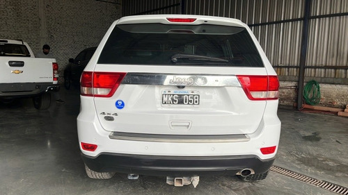 Imagen 2 de 16 de Jeep Grand Cherokee 2013 3.6 Overland 286hp At (4cub Nuevas)