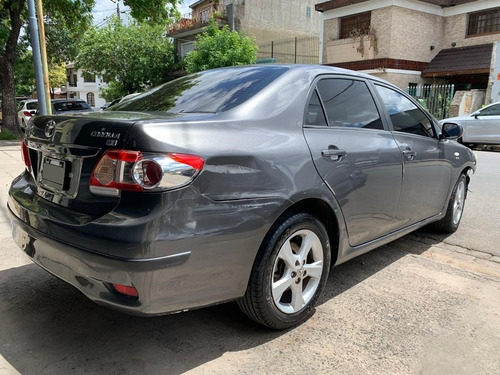 Imagen 3 de 15 de Toyota Corolla Xei 1.8 At 4p 2011 - Chocado -