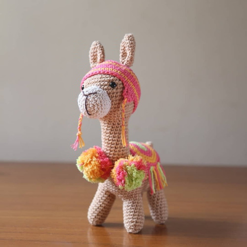 Llama Amigurumi Personalizada Tejido Crochet Artesanal