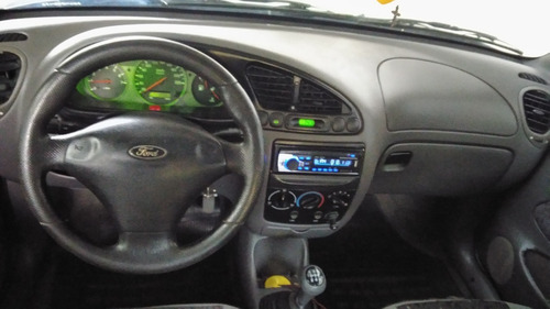 Ford/ Fiesta Hatch 1.0 8v Zetec Rocan 02/02 Completo