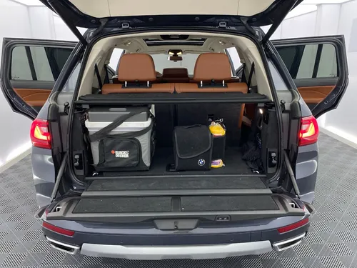 BMW X7 3.0 Xdrive 40i Pure Excelence
