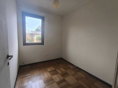 Amplia Y Bella Casa En Arriendo La Reina (104407)