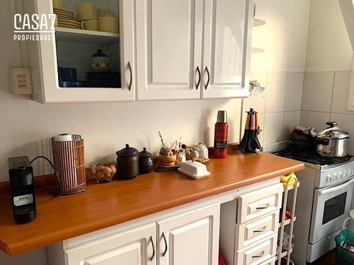 Casa En Venta De 3 Dorm. En Ñuñoa