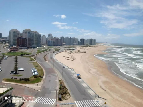 Edificio Emblemático. Vista Al Mar! #2043