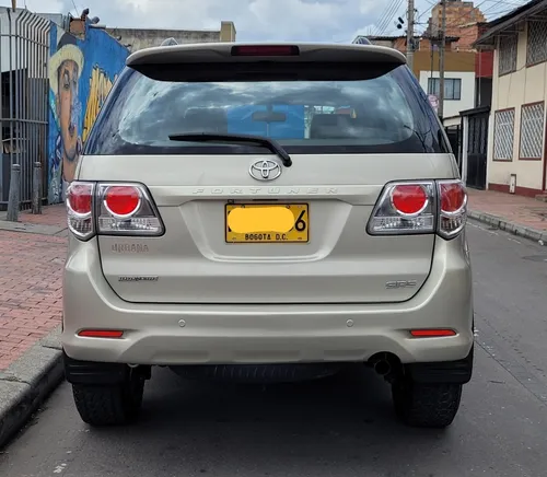 Toyota Fortuner 2.7l 4x4