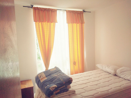 Vendo Departamento En La Avenida Pacifico Con 4 Esquinas, Ci