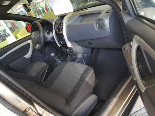 Imagen 11 de 11 de Renault Duster 2018 2.0 Zen Mt