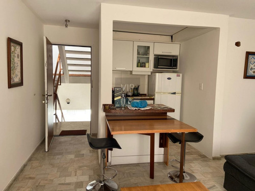 Imagen 6 de 19 de Apartamento De 1 Dormitorio Con Parrillero Propio, Peninsula, Punta Del Este.
