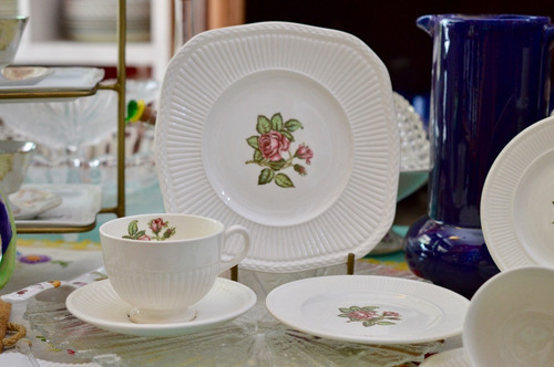 Plato Masitero Loza Wedwood England Pattern Moss Rose C1950 (Usado)