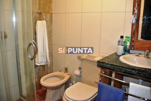 Imagen 15 de 23 de Casa En Venta En El Tesoro, Cerca De La Playa
